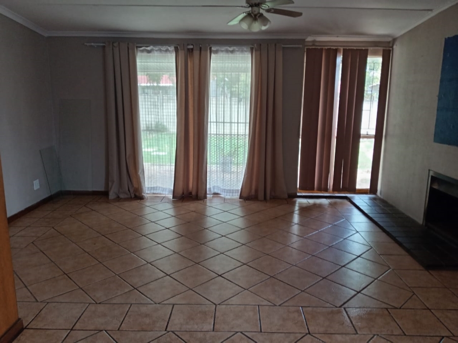 To Let 4 Bedroom Property for Rent in Sasolburg Free State